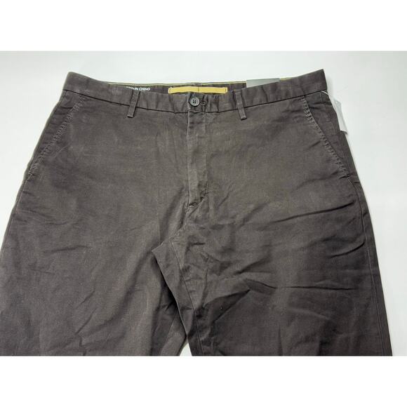 NWT Banana Republic Men's Athletic Fit Brown Lived-In Chino Pants - Size 36x33 - Picture 3 of 10